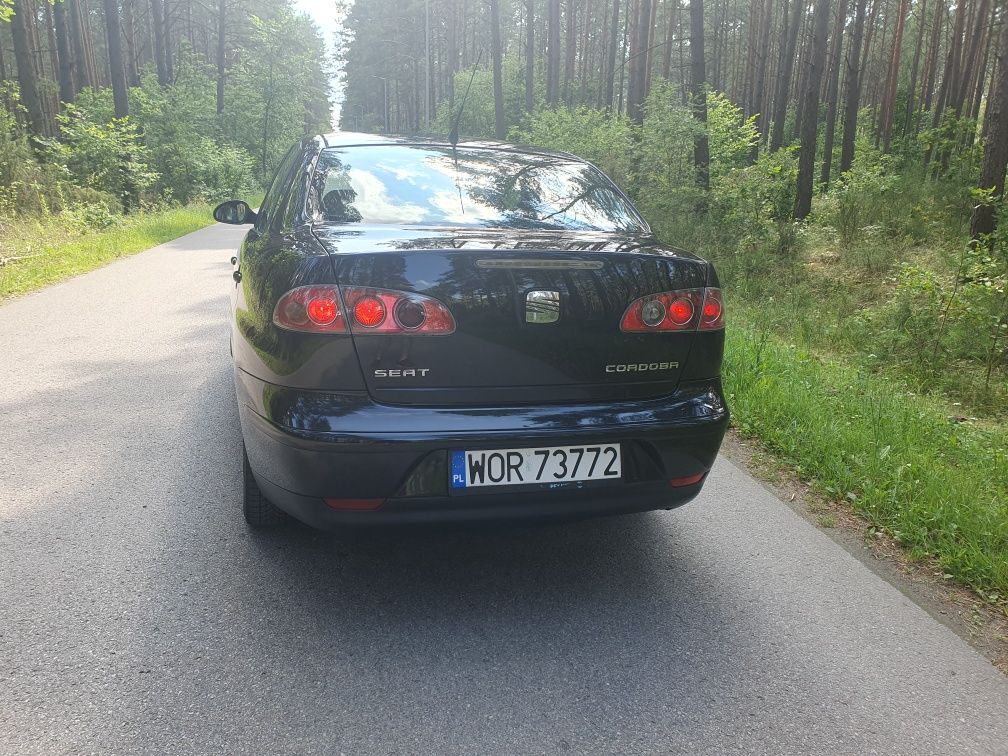 Seat Cordoba 1.4 16v ładny stan 2004 r