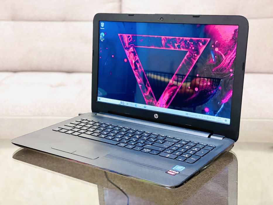 HP 15/ Pentium N3710/2.56 GHz/8 ГБ/SSD 128 ГБ/Radeon R5 M330 /2ГБ