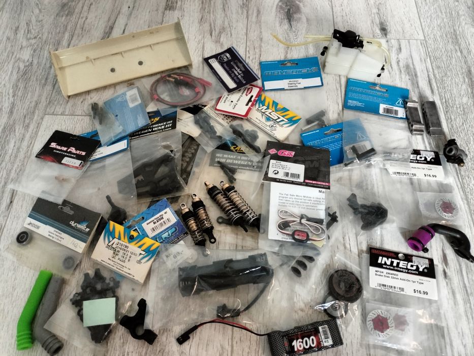 Model rc złom modelarski,hpi,traxxas,hsp,mst,kyosho,carson