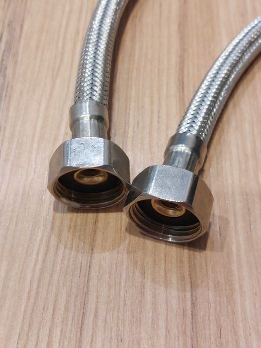 Wężyki do kranu 30cm