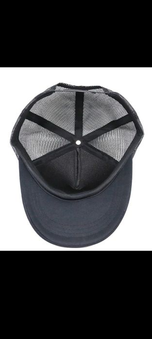 Letnia z siatką z tyłu