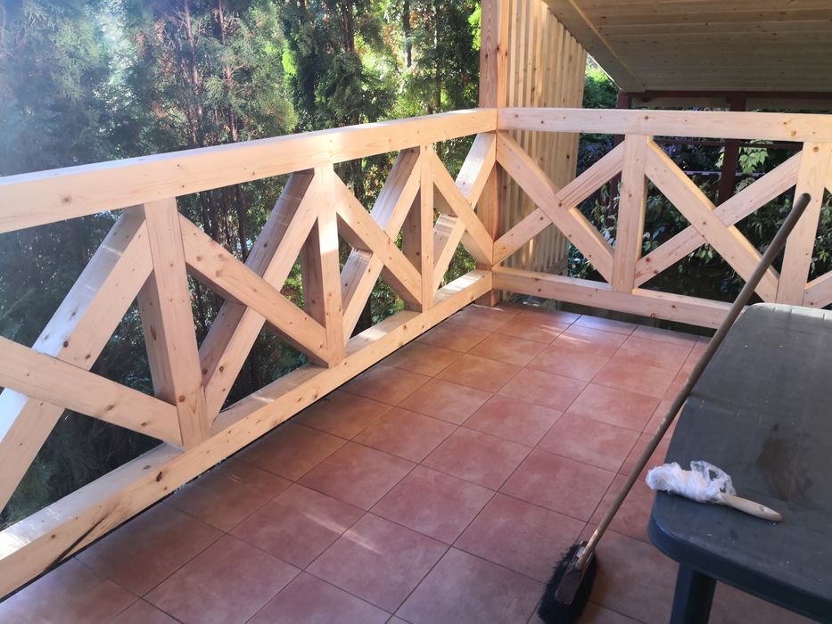 Konstrukcje drewniane, altany, wiaty, garaże