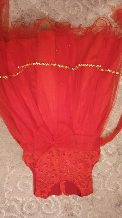 Sukienka rozmiar 130