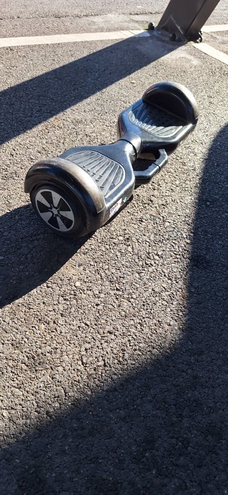 Hoverboard com Bluetooth e luzes