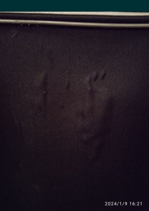 Школьный рюкзак,почти новый 800+Дорожный чемоданы