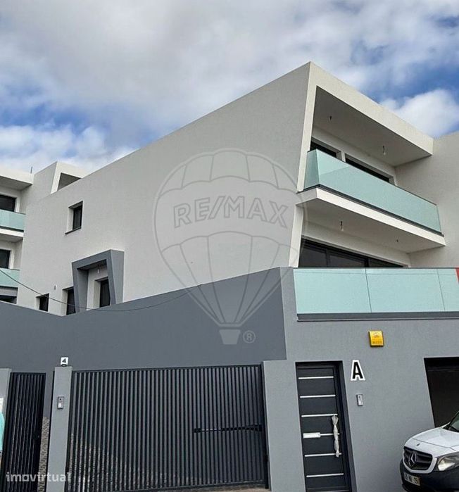 Moradia T3 para venda