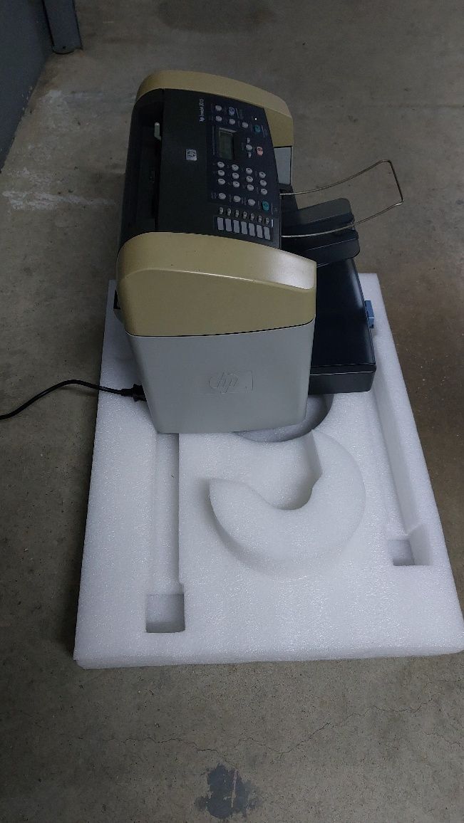 Impressora HP LaserLet 3015