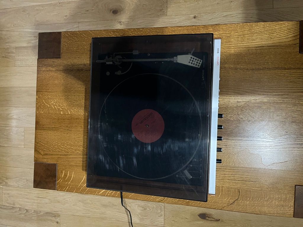 Gramofon Lenco 900  L78 - klasyka analogu,.