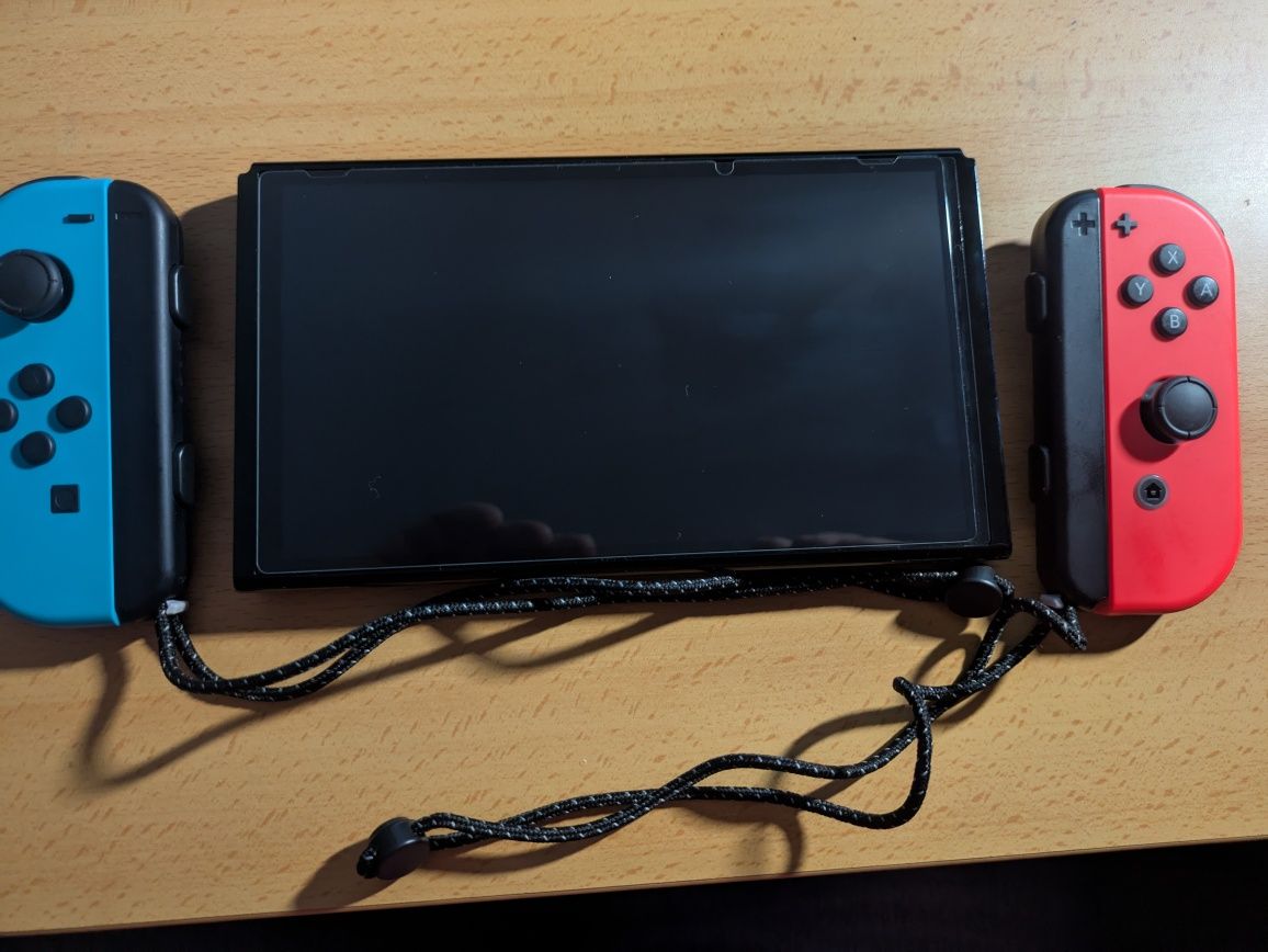 Nintendo Switch Oled + Jogos e Acessórios