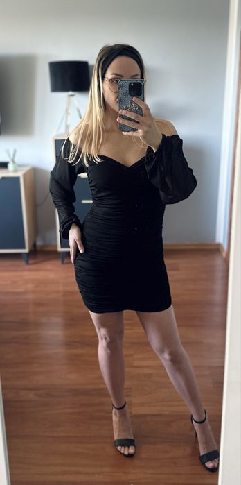 Sukienka dopasowana XS/S czarna