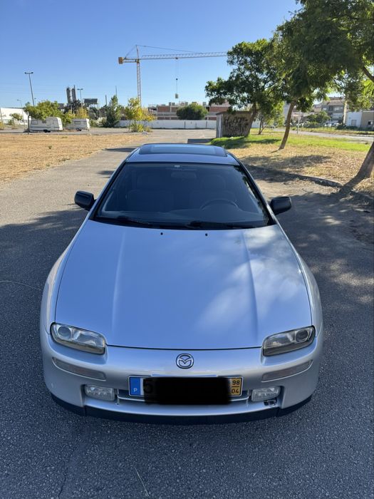 Mazda 323 F 2.0 V6 imaculado *RARO*