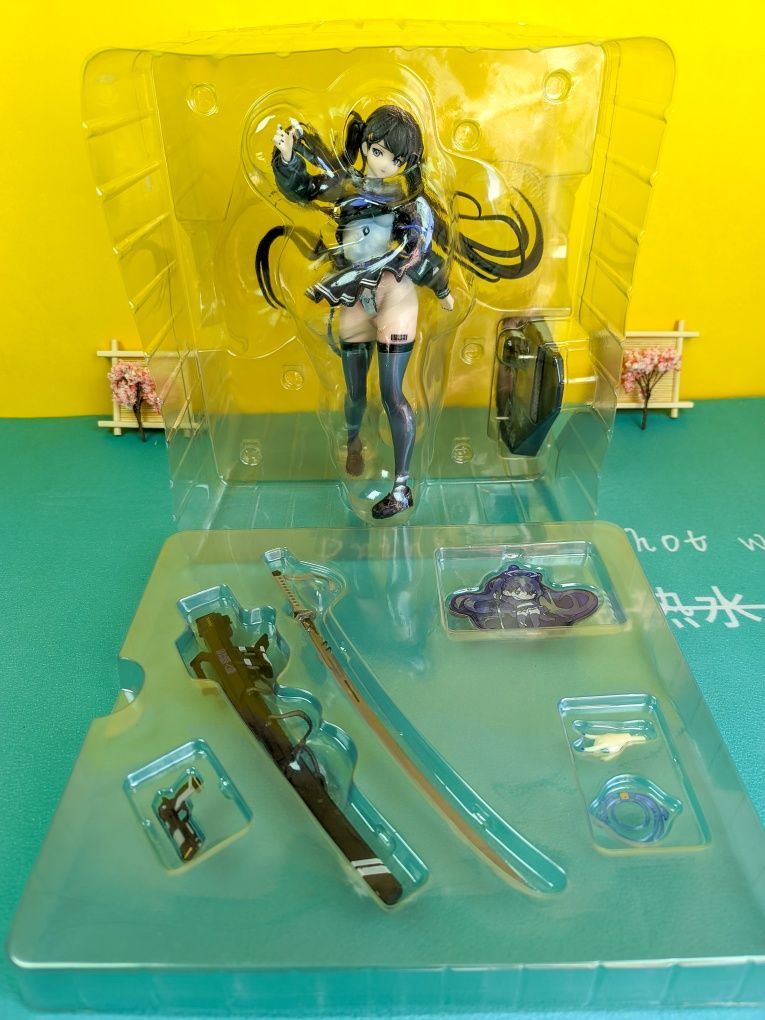 Подарочная аниме фигурка Solarain Toys Colors Series BLUE Ver. 25 см