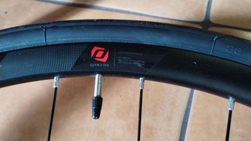 Koła Syncros RP 2.0 + opony+ tarcze - nieużywane
