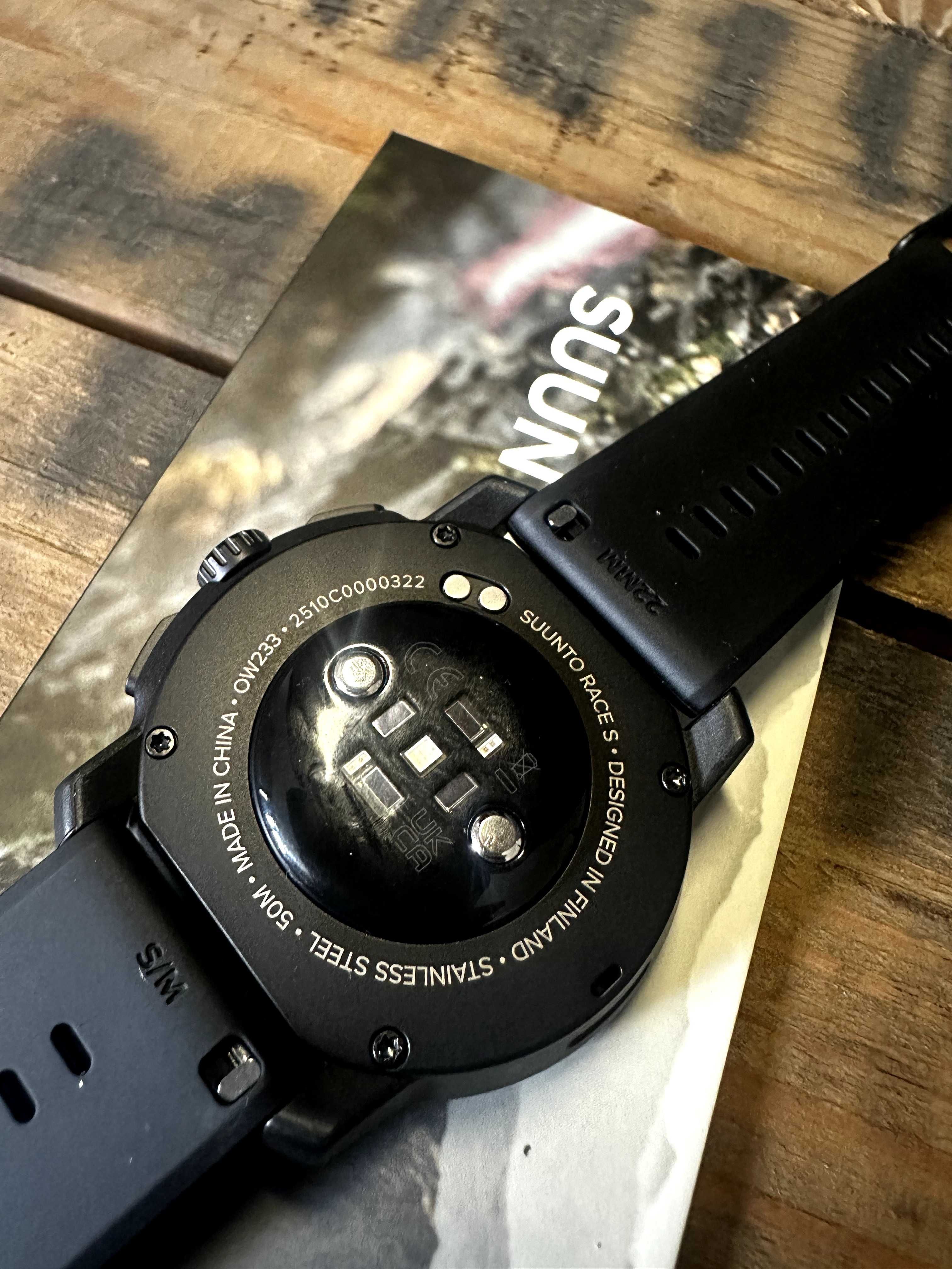 Smartwatch SUUNTO Race S All Black