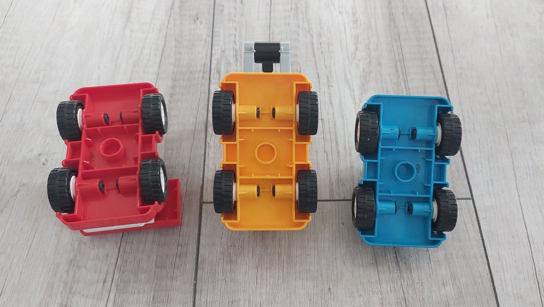 LEGO DUPLO Mój pierwszy samochód i holownik (2 zestawy)