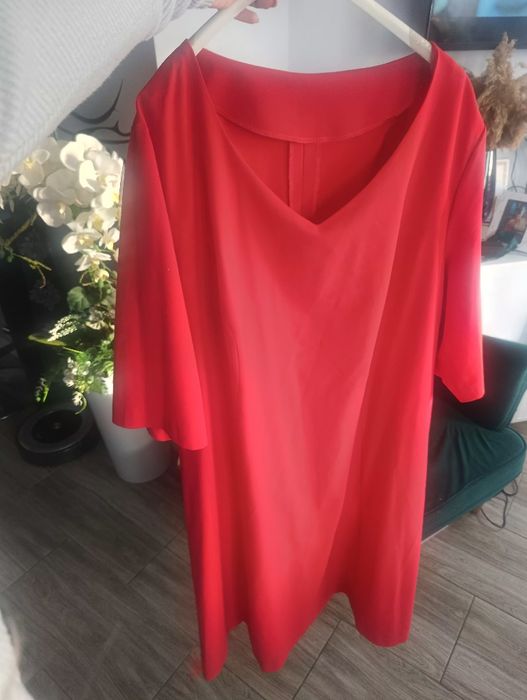 MIDI czerwona sukienka r48/52