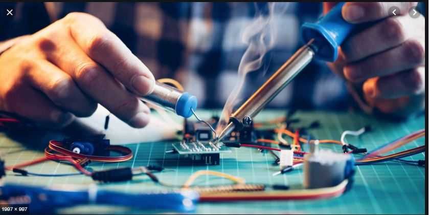 Técnico Especializado Eletrónica RETRO