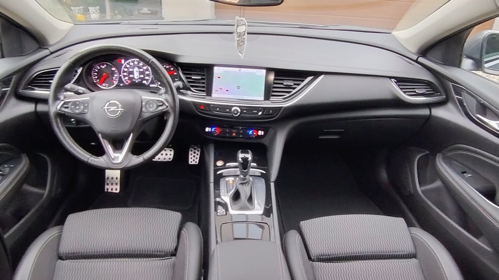 Opel Insignia 1,5 Turbo 67tyśkm automat, full Led,wirtualne zegray,hak