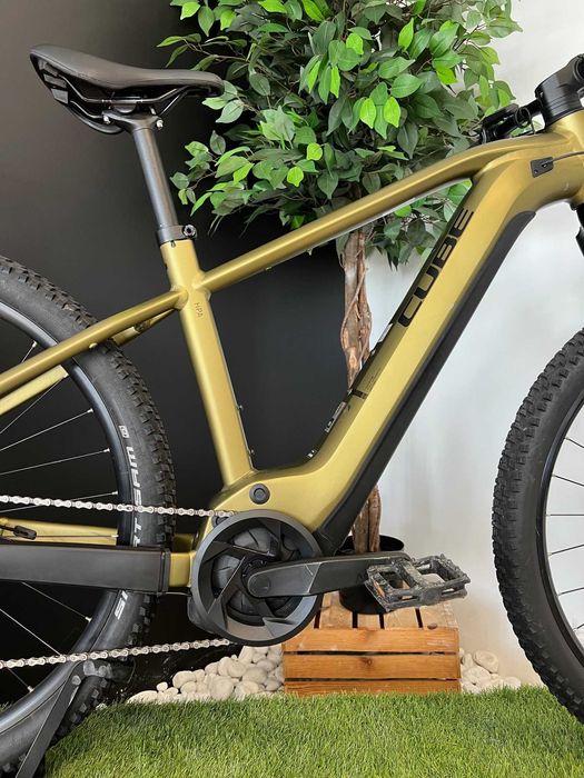 Rower elektryczny CUBE REACTION HYBRID PERFORMANCE 625 rozmiar L