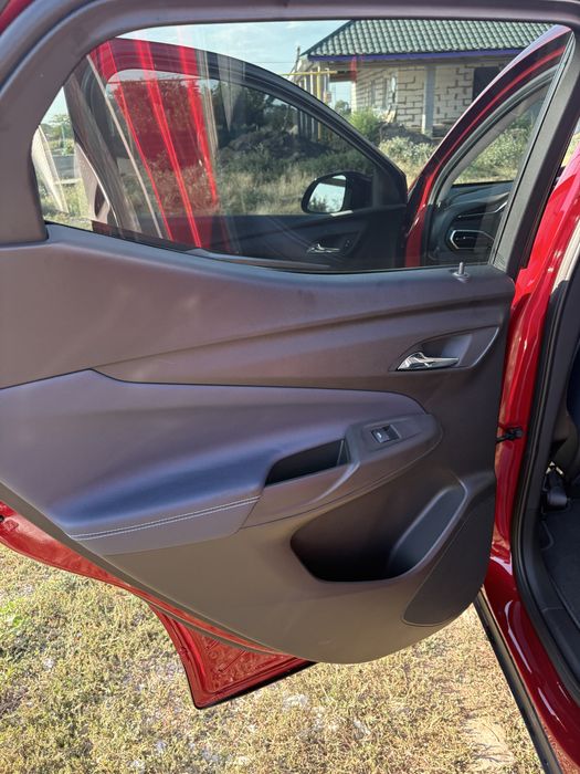 Продам Chevrolet Bolt EUV