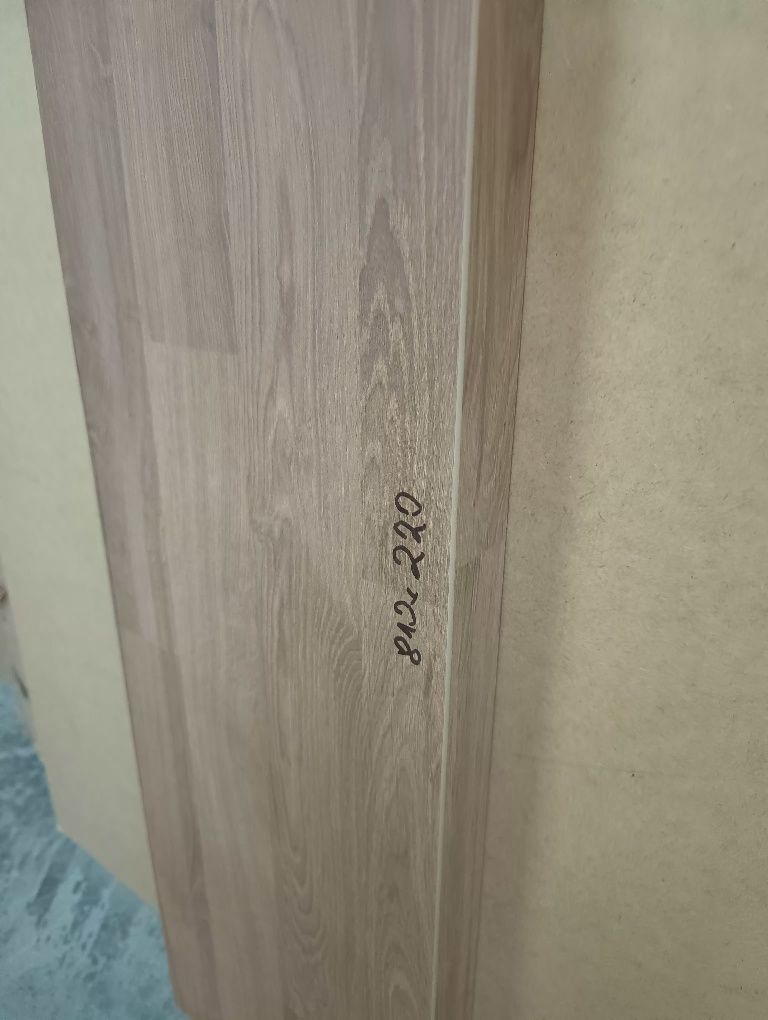 Blaty ,parapety , stoły