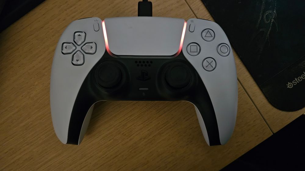 Playstation 5 825Gb (+2 jogos)