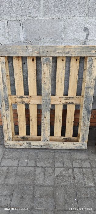 Поддон деревянный.