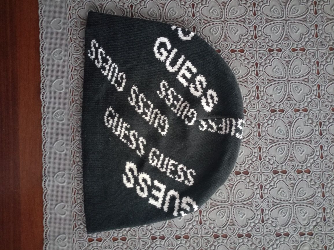 Czapka zimowa Guess