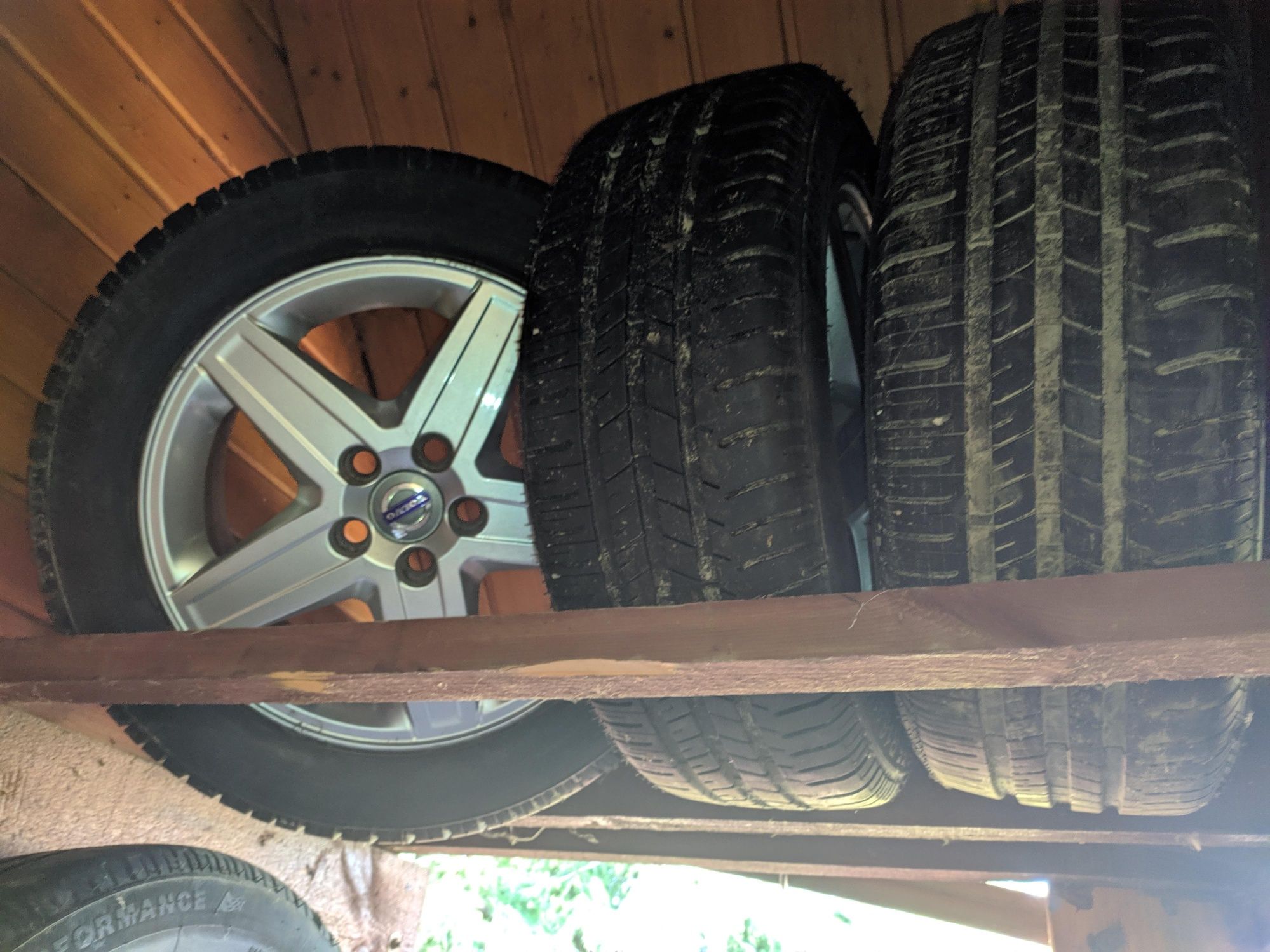 Felgi oryginalne Volvo 16"