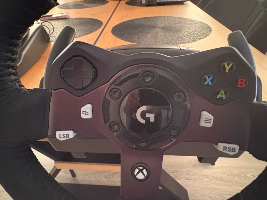 Kierownica Logitech G920 z pedałami do Xbox Series X/S, Xbox One, PC