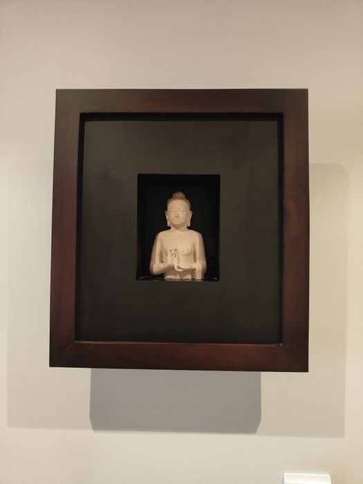 Quadro de Buda em pedra