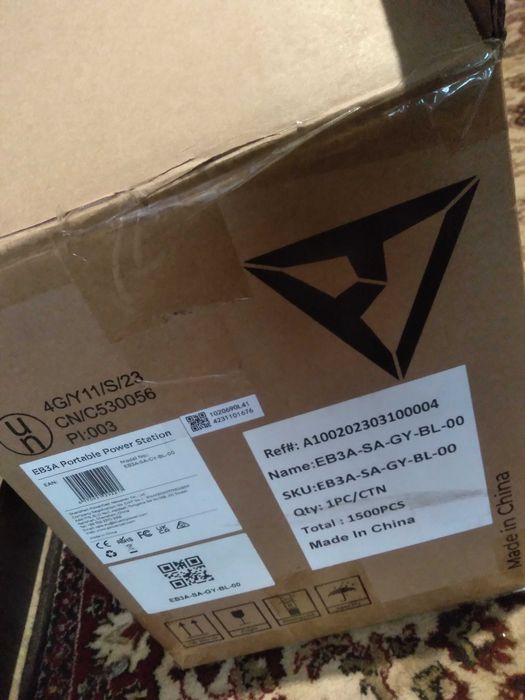 Продам зарядну станцiю Bluetti eb 3a 220 вольт
