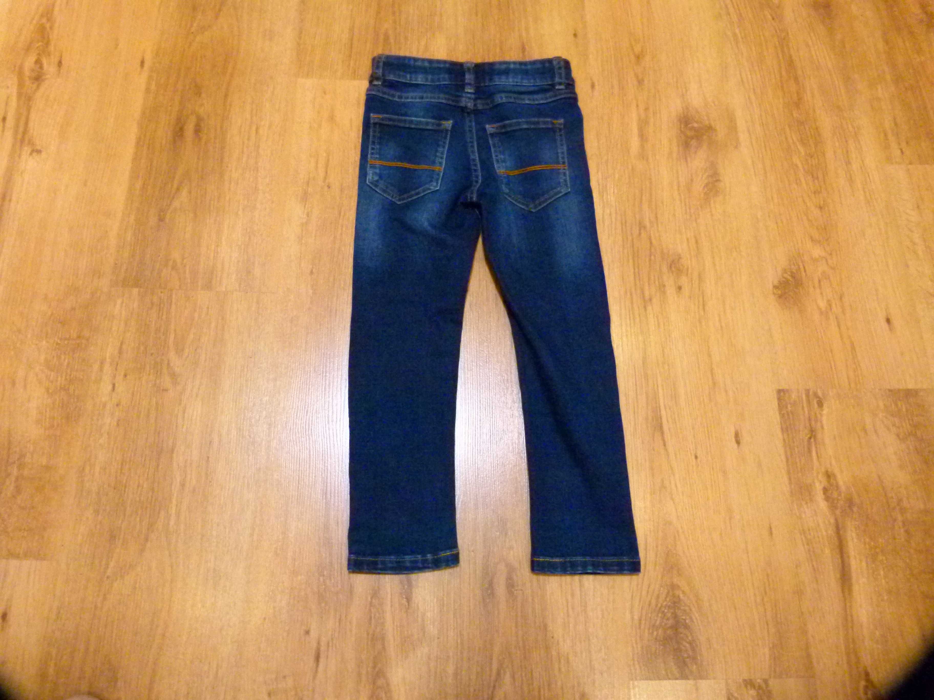 rozm 110 NEXT spodnie jeans rurki z dziurami chłopięce