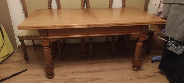 Stół z 4krzeslami