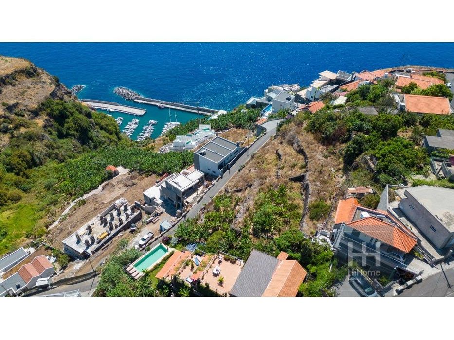 Villa Cana Doce tipologia T3 na Calheta, Ilha da Madeira