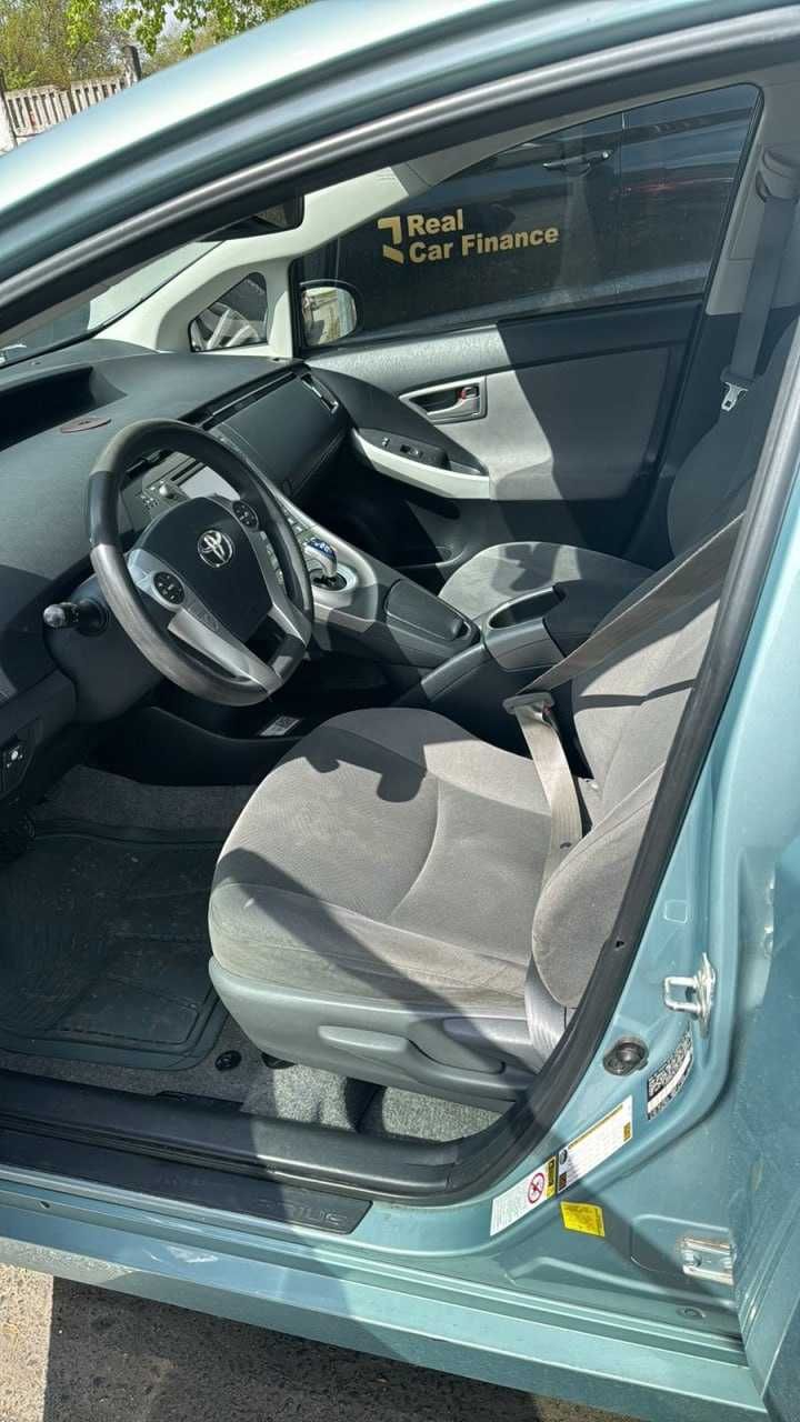 Авто від компанії Toyota Prius на вигідних умовах
