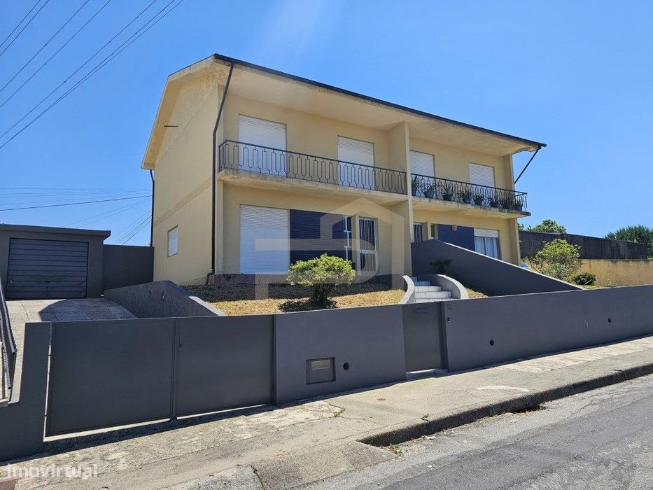 Moradia T3 Geminada em Gavião - V. N. Famalicão