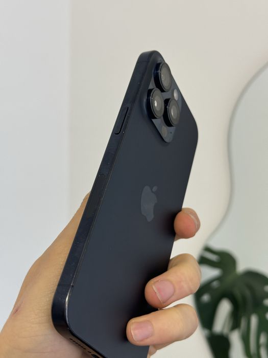 iPhone 15 Pro Max 256 Gb bypass без мережі