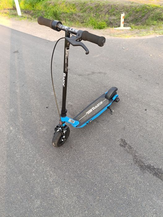 Hulajnoga elektryczna Razor