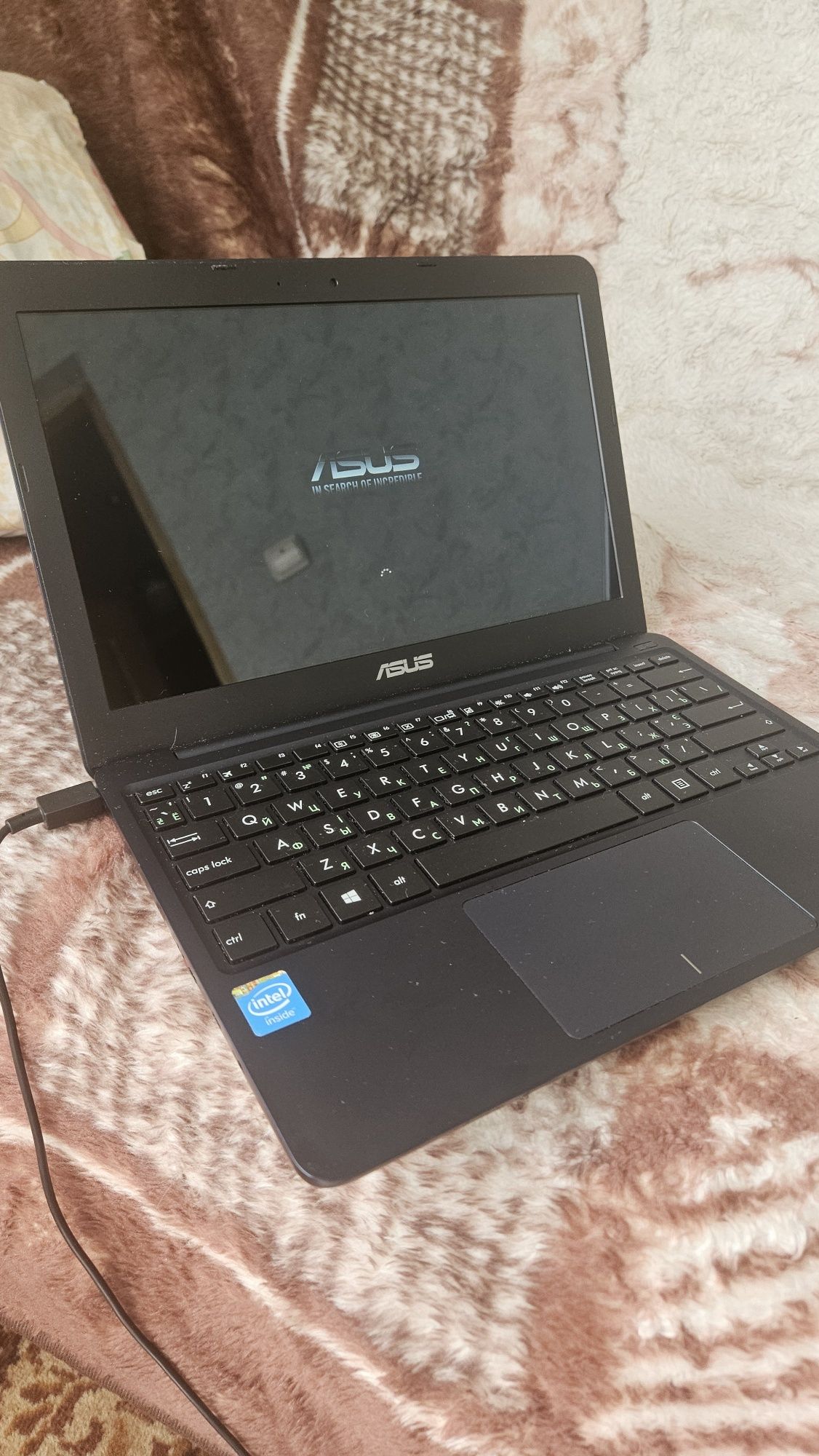 Ноутбук (нетбук) ASUS X205T