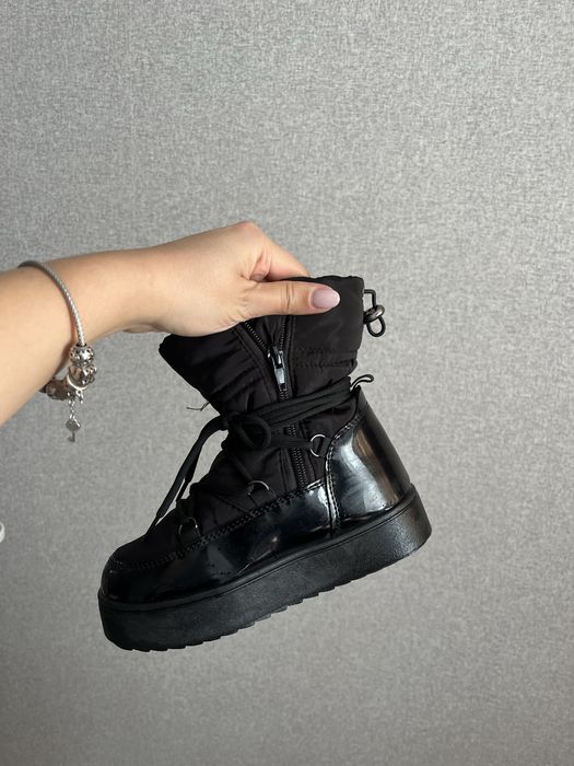 Ботинки для девочки