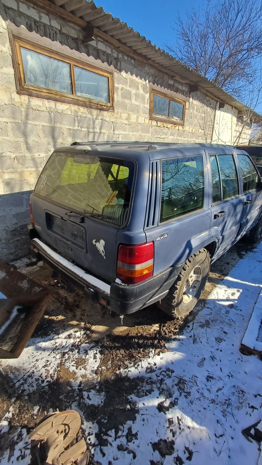 Джип  Гранд Чероки 2.5 1994 ZJ-разборка или восстановление