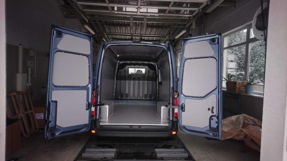 Opel Movano L2H2 Profesjonalne zabudowy aut dostawczych KNAUTECH