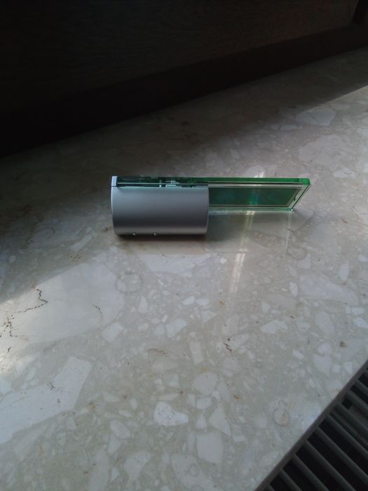 Zegarek nowy nowoczesny