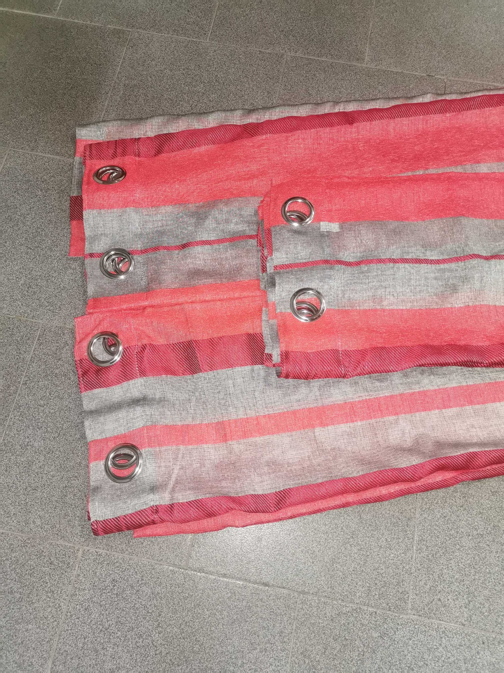 3 Cortinados de argolas as riscas