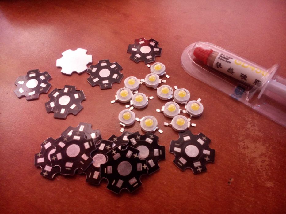 1ват диод тепло белый 30штук за лот