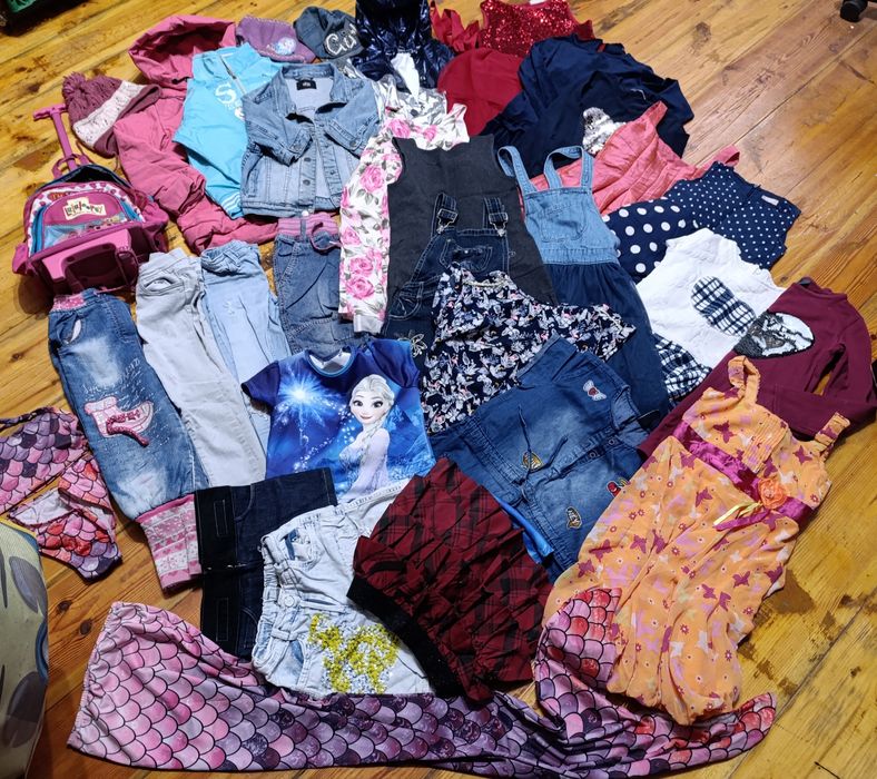 Великий пакет Одяг взуття портфелі на дівчинку 122 128 пакет