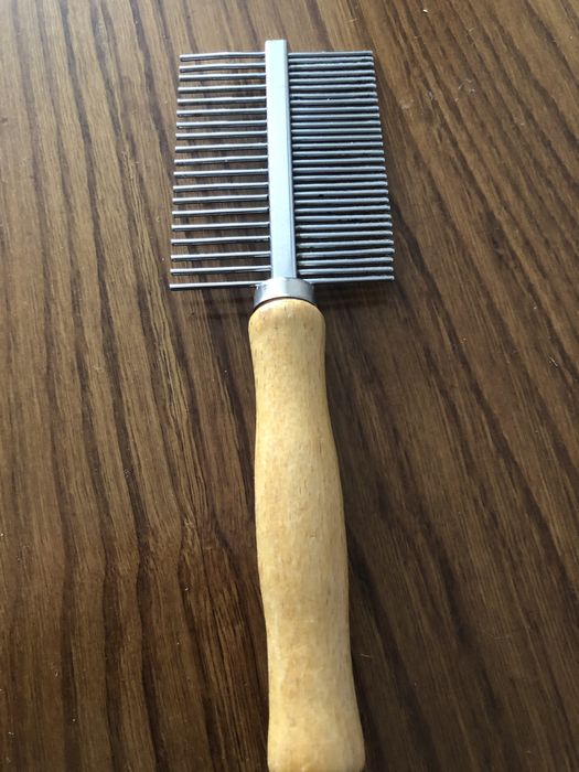 Garrafa pente e tesoura para animais (tudo)