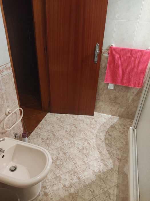 Arrendamento de quarto no Entroncamento