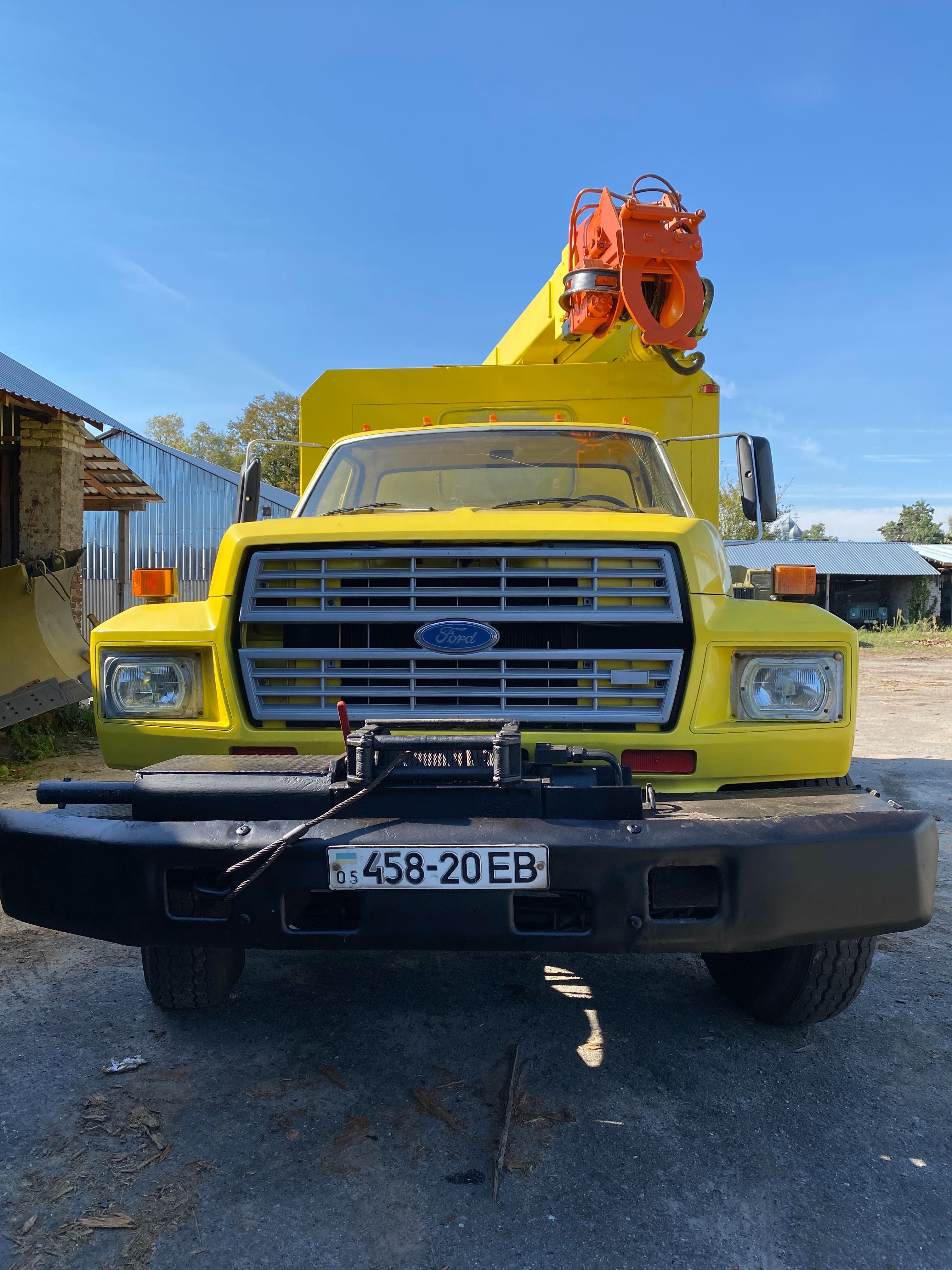 Бурова установка Ford f 800